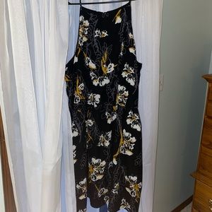 Mossimo halter dress with elastic waist